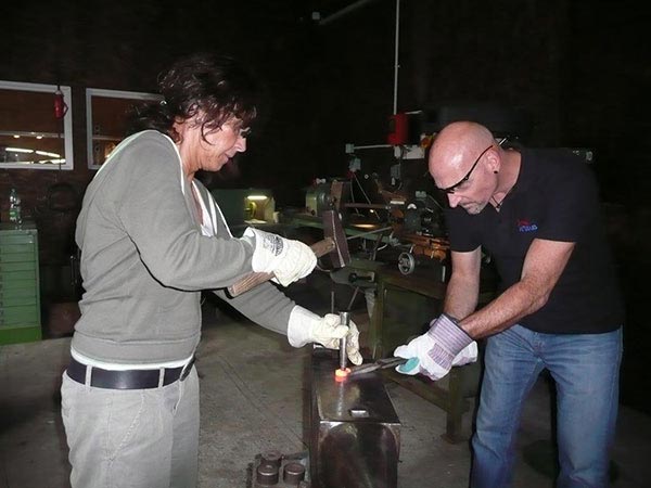 Trauring-Schmiedekurs Brautpaar 2 Bild 1