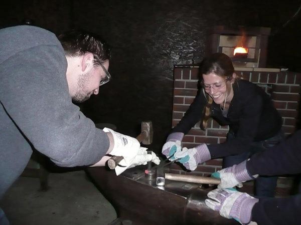 Trauring-Schmiedekurs Brautpaar 1 Bild 1